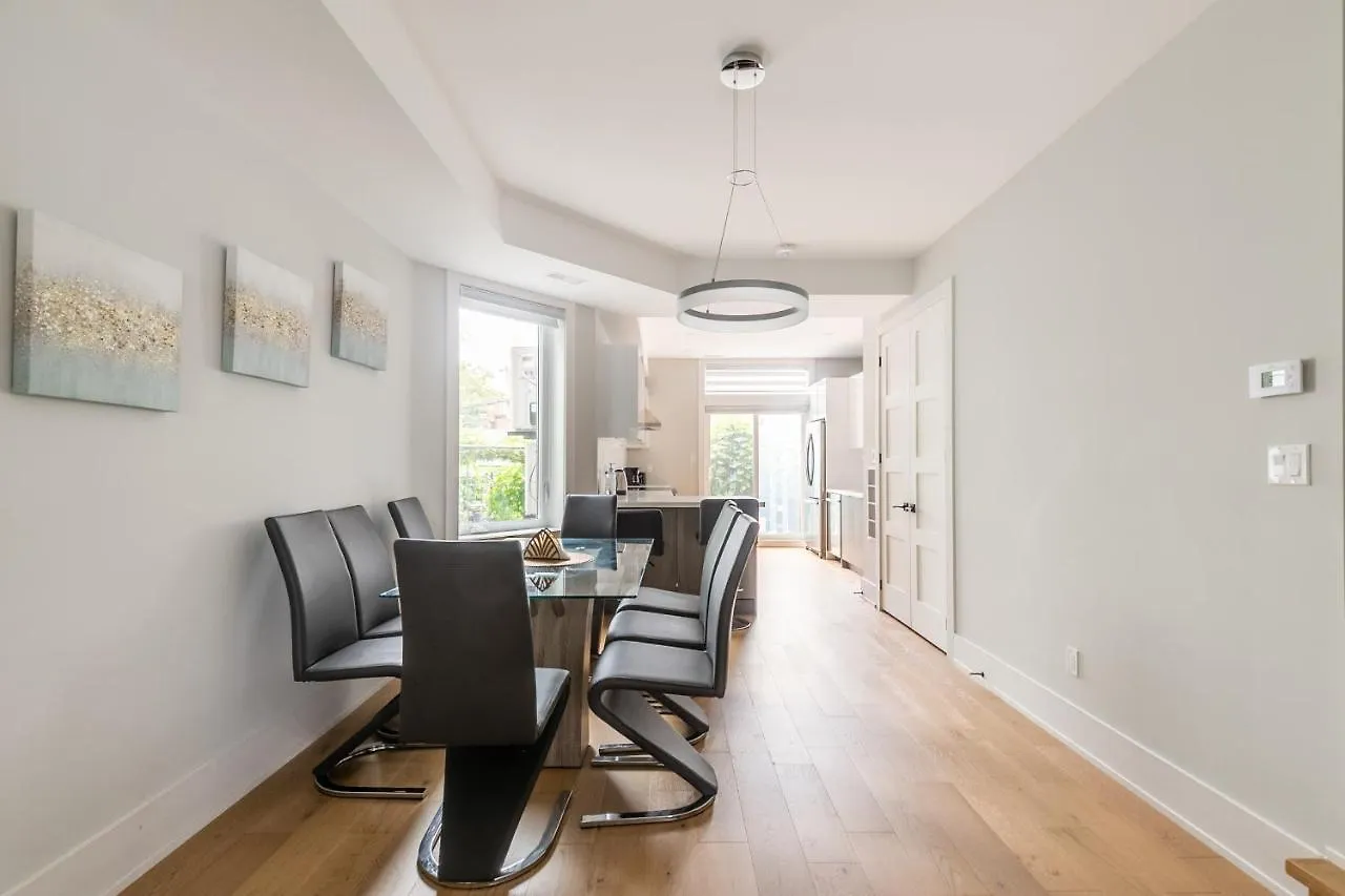 Fancy Downtown House With Hot Tub & Bbq By Globalstay Toronto Apartment
