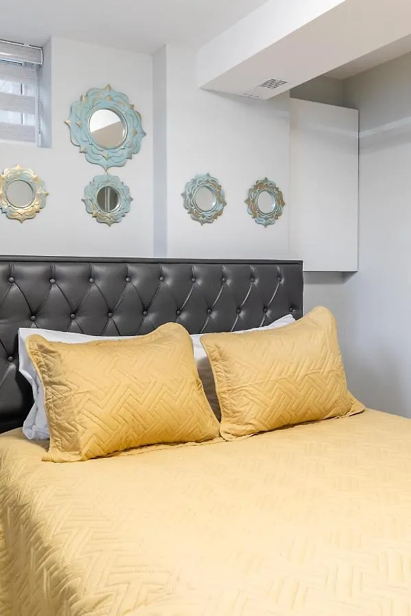 Fancy Downtown House With Hot Tub & Bbq By Globalstay Toronto Kanada