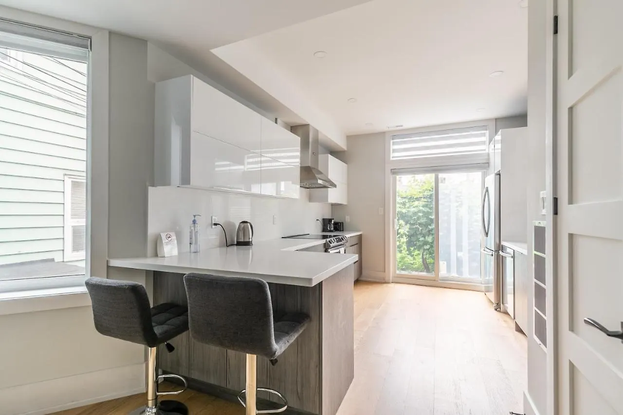 Fancy Downtown House With Hot Tub & Bbq By Globalstay Toronto Kanada