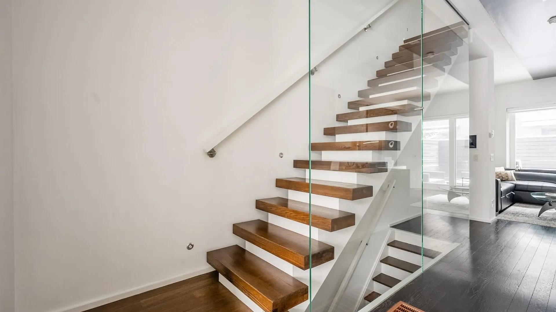 Apartament Fancy Downtown House With Hot Tub & Bbq By Globalstay Toronto Kanada