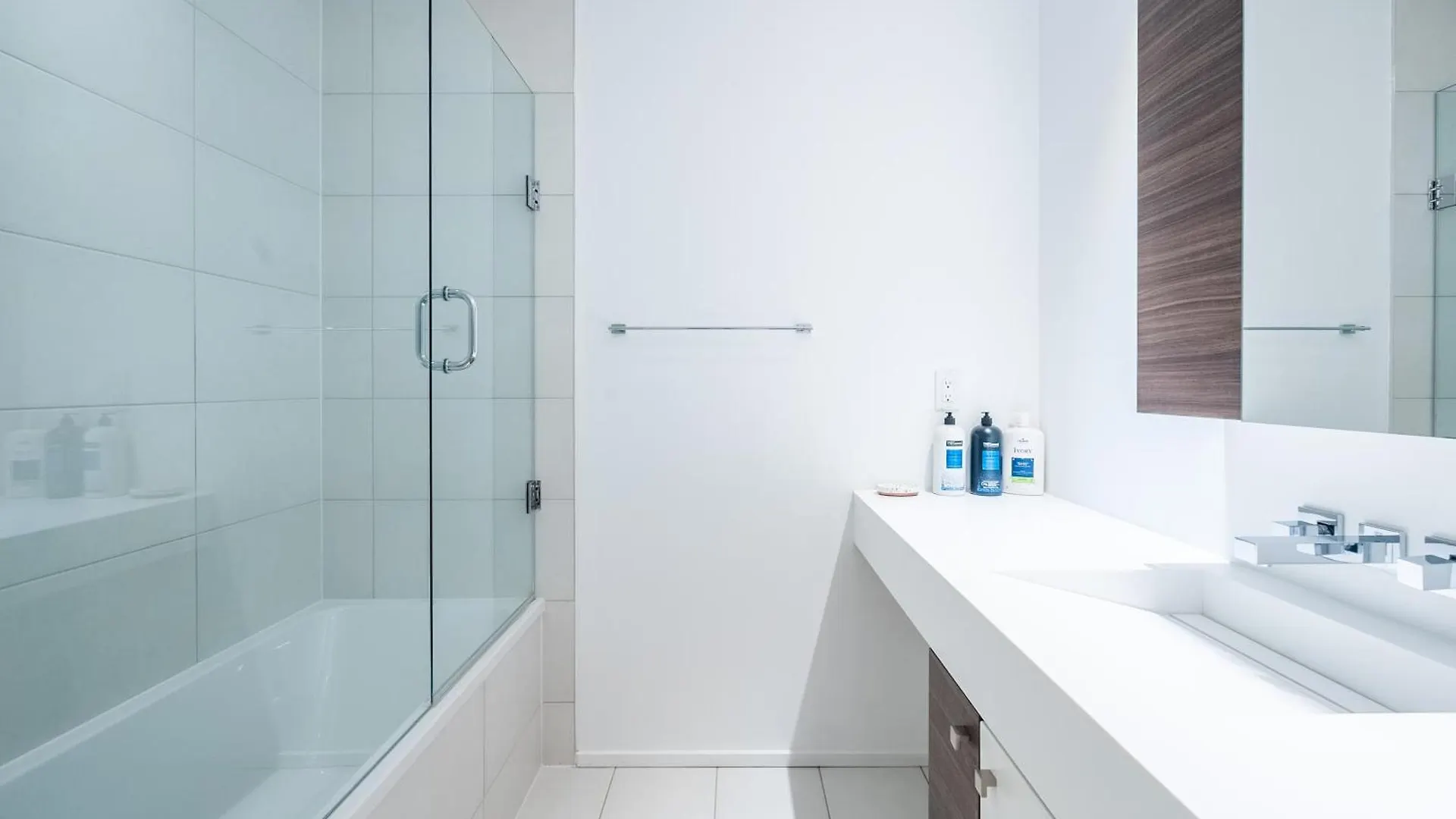 Apartament Fancy Downtown House With Hot Tub & Bbq By Globalstay Toronto